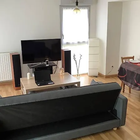 Rare: Tours T2 De Standing Au Coeur Des 2 Lions Apartamento *